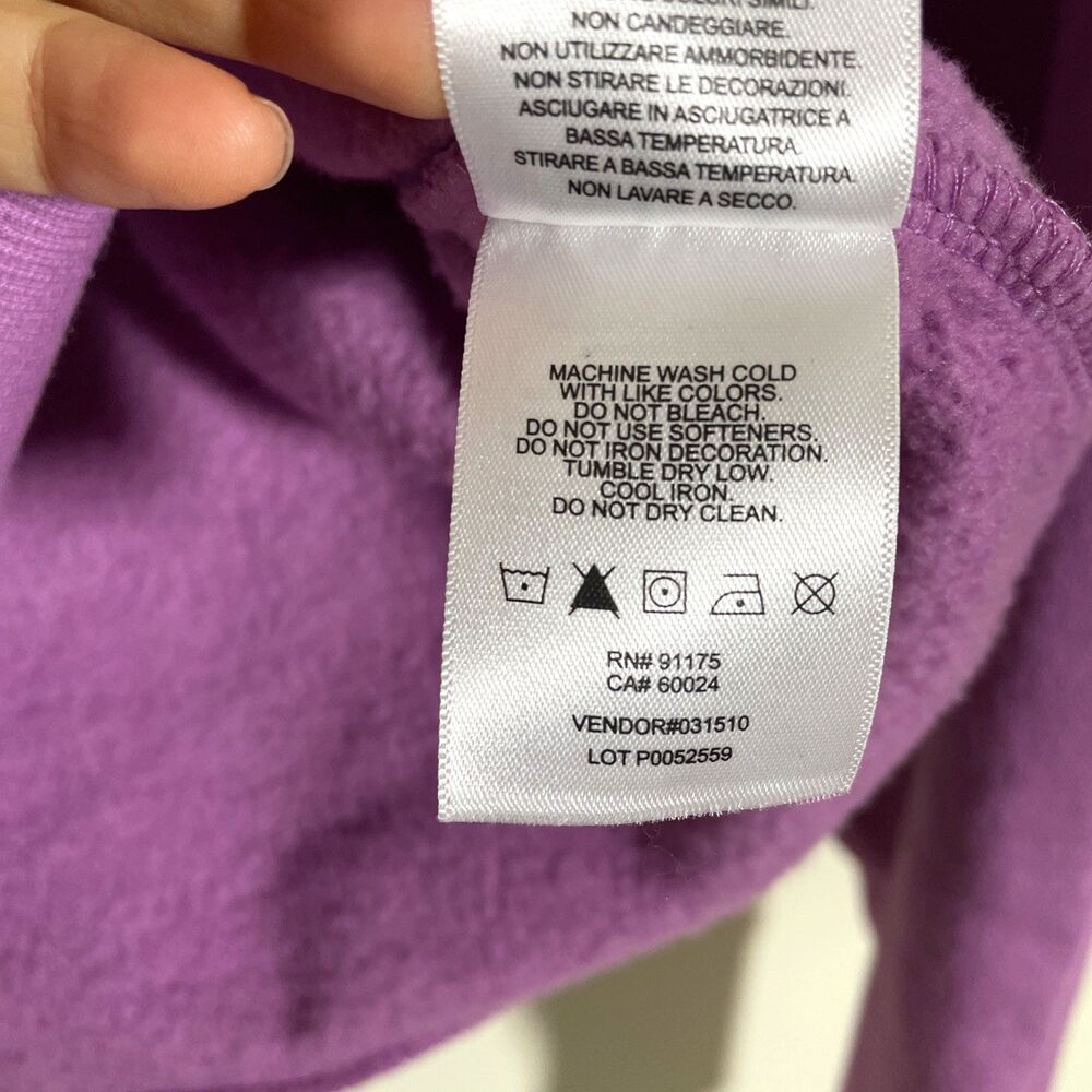 Fila Adult Women's Purple Sweatshirt Pullover Hooded Sz Small Athletic Sportwear - Picture 7 of 7